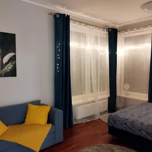 https://solidarnosci155guestrooms.warsawhotelspoland.com